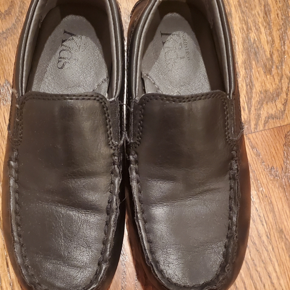 Little Boys Shoes Size 12.5